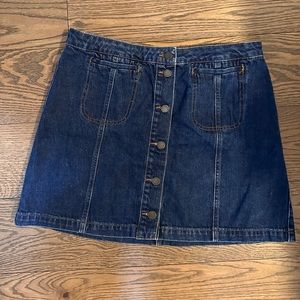 TopShop Moto denim skirt—size 34 (fits size 10) - EUC